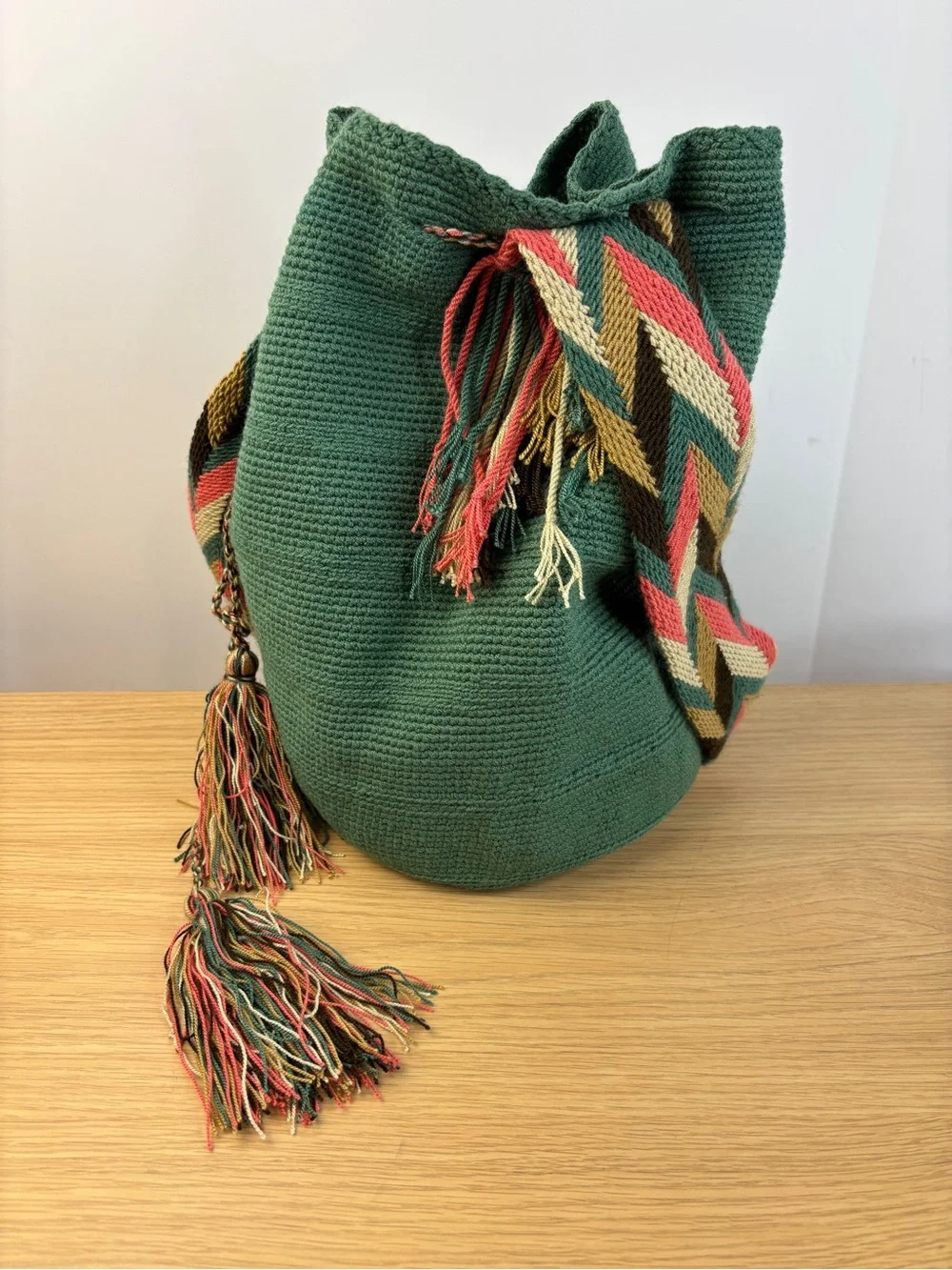 Wayuu Mochila Green Woven‎ Bucket Bag with Multicolor Strap & Tassels